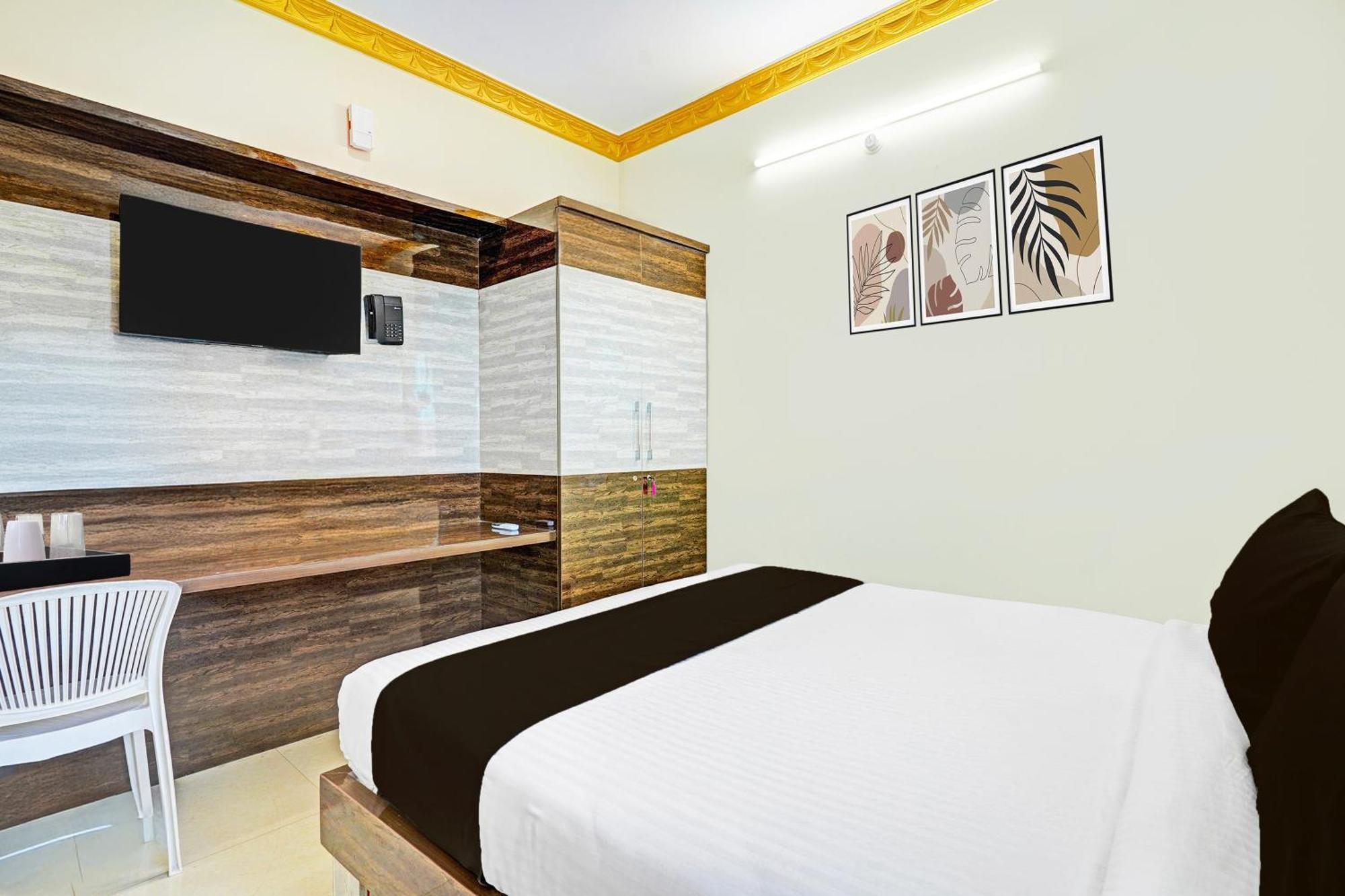 Hotel Super Collection O Niladri Road Kammasandra Esterno foto